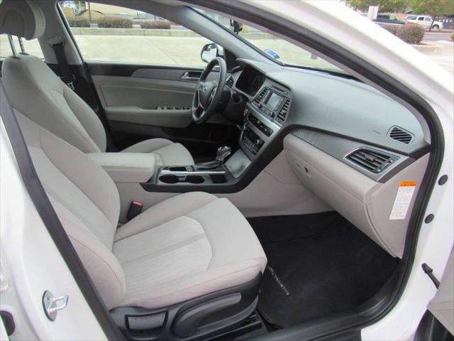 2016 Hyundai Sonata Hybrid SE
