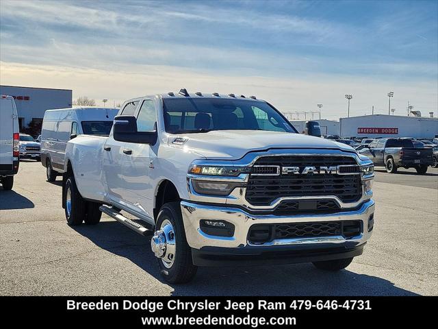 2026 RAM Ram 3500 RAM 3500 TRADESMAN CREW CAB 4X4 8 BOX