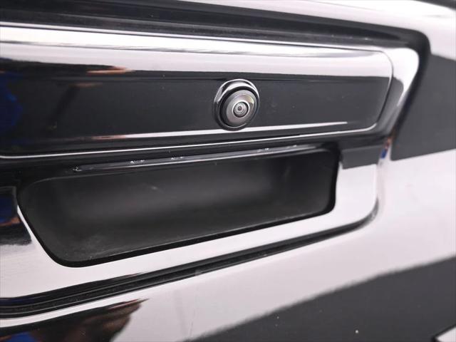 New 2026 Diamond Black Crystal Pearl-Coat Exterior Paint RAM  image 37