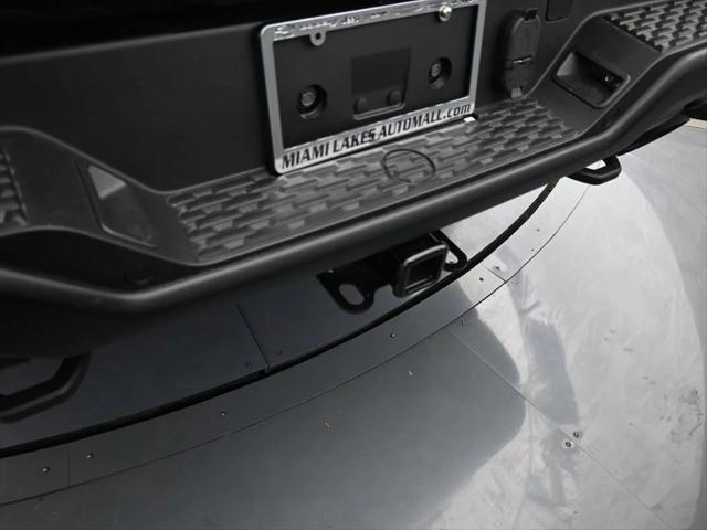 New 2026 Diamond Black Crystal Pearl-Coat Exterior Paint RAM  image 38