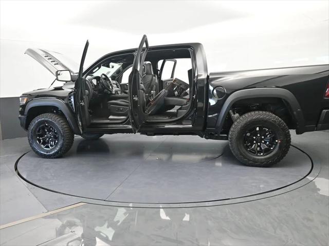 New 2026 Diamond Black Crystal Pearl-Coat Exterior Paint RAM  image 74