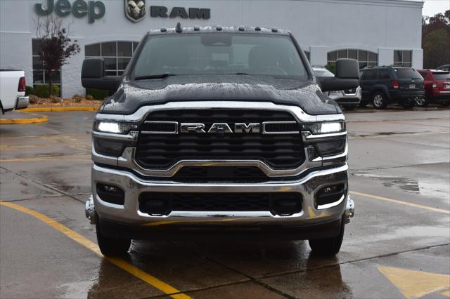 2026 RAM Ram 3500 RAM 3500 TRADESMAN CREW CAB 4X4 8 BOX 2026 RAM Ram 3500 RAM 3500 TRADESMAN CREW CAB 4X4 8 BOX
