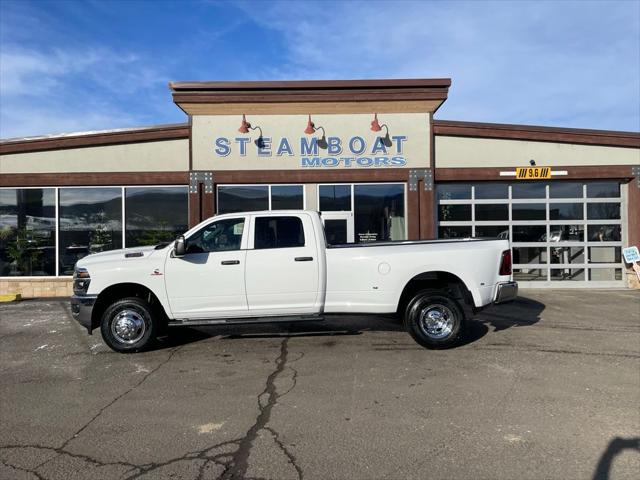 2026 RAM Ram 3500 RAM 3500 TRADESMAN CREW CAB 4X4 8 BOX