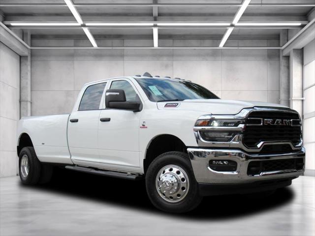 2026 RAM Ram 3500 RAM 3500 TRADESMAN CREW CAB 4X4 8 BOX 2026 RAM Ram 3500 RAM 3500 TRADESMAN CREW CAB 4X4 8 BOX