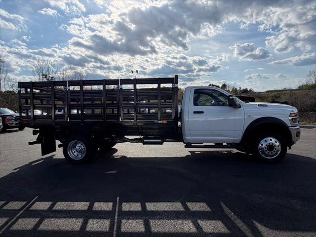 2026 RAM 5500 Chassis RAM 5500 TRADESMAN CHASSIS REGULAR CAB 4X4 108 CA
