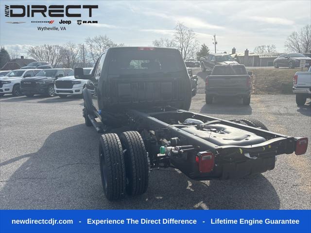 2026 RAM Ram 5500 Chassis Cab RAM 5500 TRADESMAN CHASSIS CREW CAB 4X4 60 CA