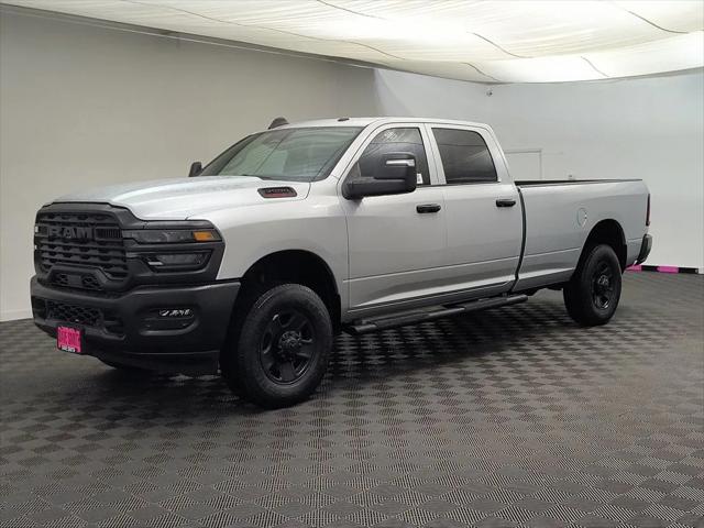 2026 RAM Ram 3500 RAM 3500 TRADESMAN CREW CAB 4X4 8 BOX