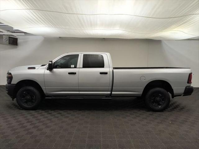 2026 RAM Ram 3500 RAM 3500 TRADESMAN CREW CAB 4X4 8 BOX