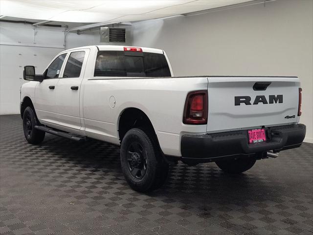 2026 RAM Ram 3500 RAM 3500 TRADESMAN CREW CAB 4X4 8 BOX