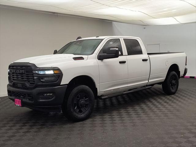 2026 RAM Ram 3500 RAM 3500 TRADESMAN CREW CAB 4X4 8 BOX