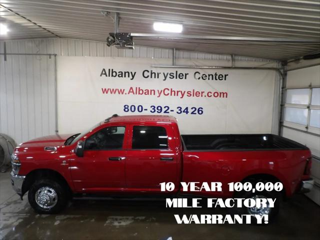 2026 RAM Ram 3500 RAM 3500 TRADESMAN CREW CAB 4X4 8 BOX