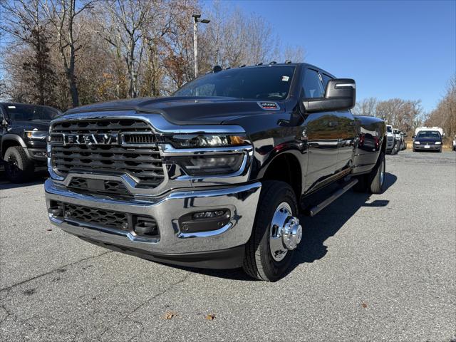 2026 RAM Ram 3500 RAM 3500 TRADESMAN CREW CAB 4X4 8 BOX 2026 RAM Ram 3500 RAM 3500 TRADESMAN CREW CAB 4X4 8 BOX