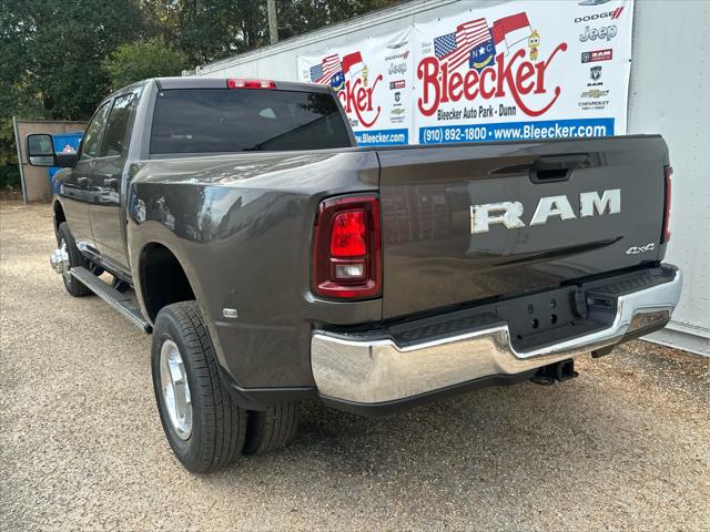 2026 Ram 3500 Tradesman Crew Cab 4x4 8' Box