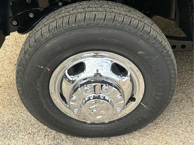 2026 Ram 3500 Tradesman Crew Cab 4x4 8' Box