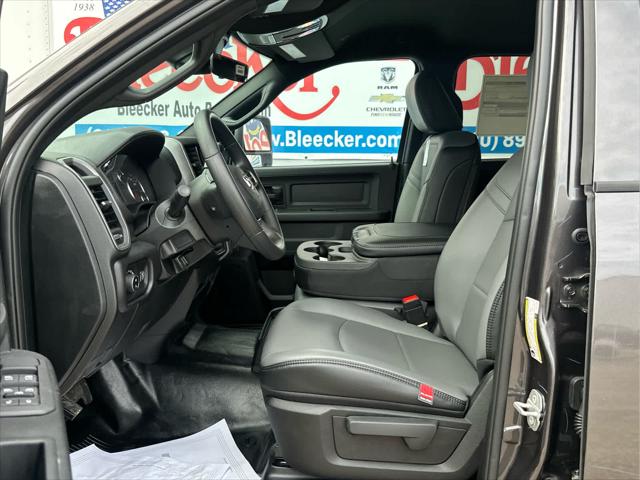 2026 Ram 3500 Tradesman Crew Cab 4x4 8' Box