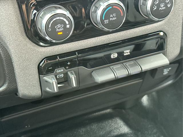 2026 Ram 3500 Tradesman Crew Cab 4x4 8' Box