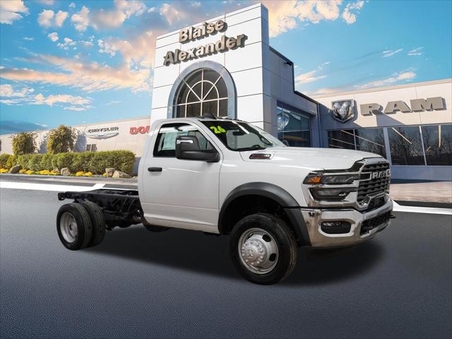 2026 RAM Ram 5500 Chassis Cab RAM 5500 TRADESMAN CHASSIS REGULAR CAB 4X4 60 CA 2026 RAM Ram 5500 Chassis Cab RAM 5500 TRADESMAN CHASSIS REGULAR CAB 4X4 60 CA