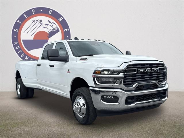 2026 RAM Ram 3500 RAM 3500 TRADESMAN CREW CAB 4X4 8 BOX 2026 RAM Ram 3500 RAM 3500 TRADESMAN CREW CAB 4X4 8 BOX