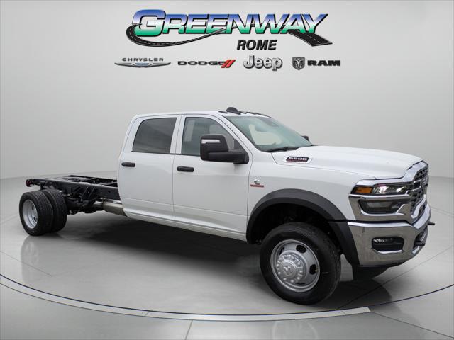 2026 RAM 5500 Chassis RAM 5500 TRADESMAN CHASSIS CREW CAB 4X4 84 CA