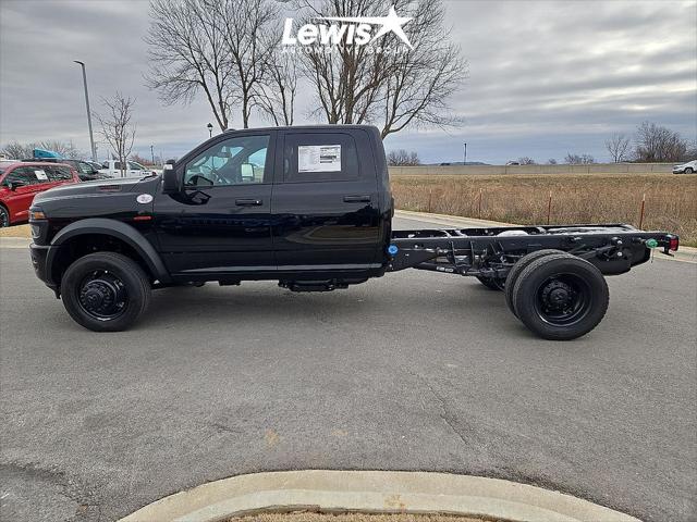 2026 RAM 5500 Chassis RAM 5500 TRADESMAN CHASSIS CREW CAB 4X4 60 CA