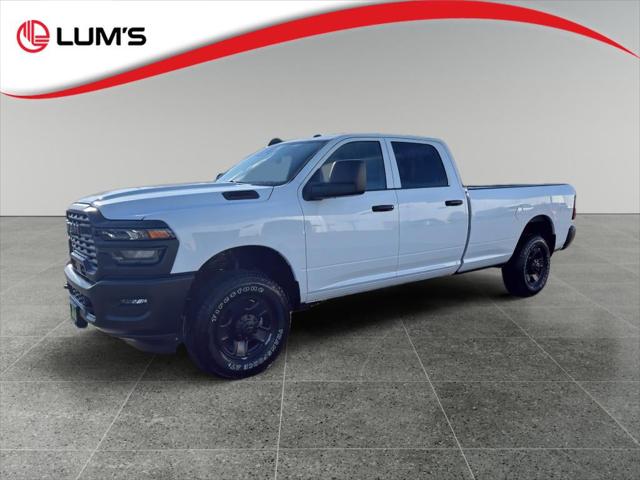 2026 RAM Ram 3500 RAM 3500 TRADESMAN CREW CAB 4X4 8 BOX
