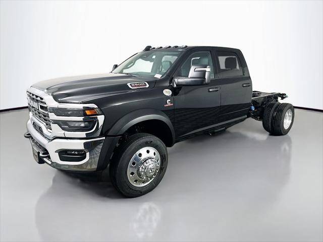 2026 RAM 5500 Chassis RAM 5500 TRADESMAN CHASSIS CREW CAB 4X2 60 CA