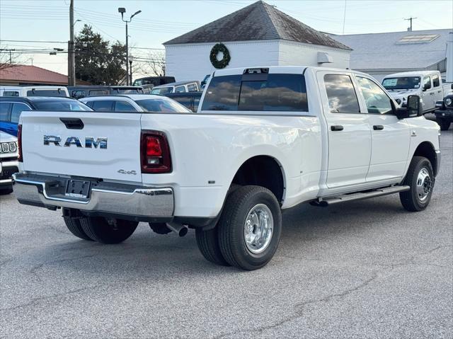2026 Ram 3500 Tradesman Crew Cab 4x4 8' Box