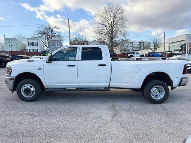 2026 Ram 3500 Tradesman Crew Cab 4x4 8' Box