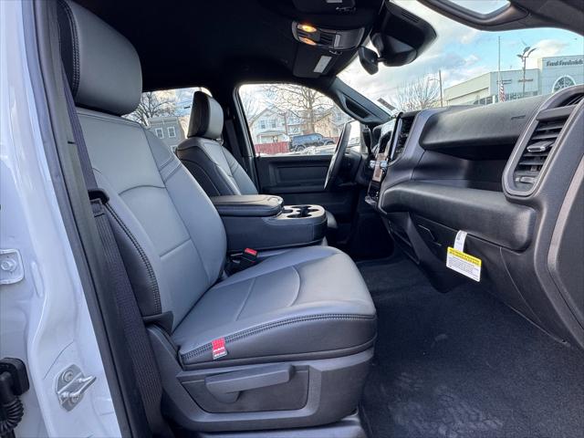 2026 Ram 3500 Tradesman Crew Cab 4x4 8' Box
