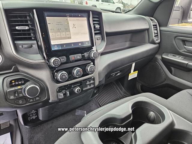 2026 Ram 1500 Warlock Crew Cab 4x4 5'7" Box