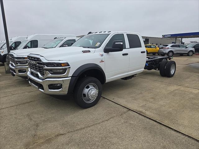 2026 RAM Ram 5500 Chassis Cab RAM 5500 TRADESMAN CHASSIS CREW CAB 4X4 84 CA