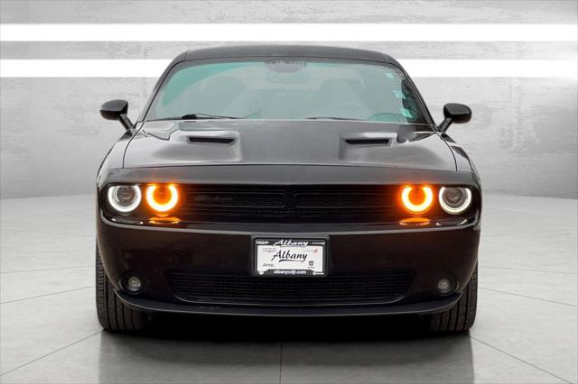 2020 Dodge Challenger SXT 2020 Dodge Challenger SXT