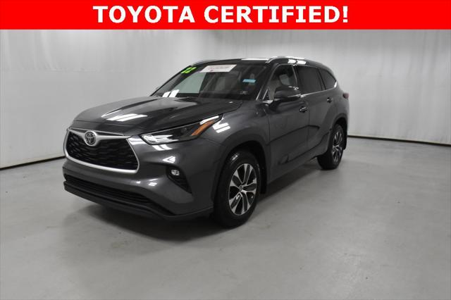 2022 Toyota Highlander XLE 2022 Toyota Highlander XLE