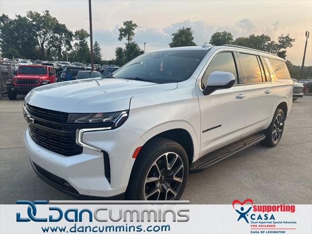 2023 Chevrolet Suburban 4WD RST