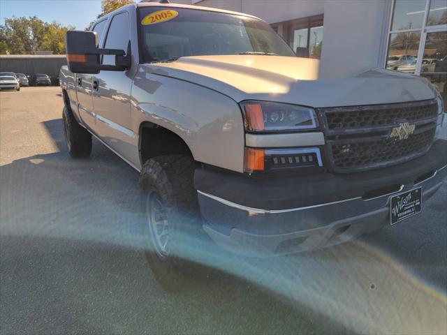 2005 Chevrolet Silverado 1500HD LS