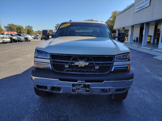 2005 Chevrolet Silverado 1500HD LS