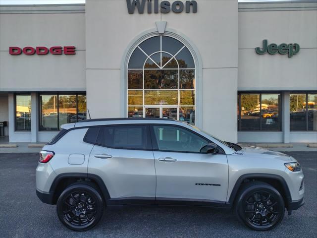 2025 Jeep Compass Latitude 4x4 2025 Jeep Compass Latitude 4x4