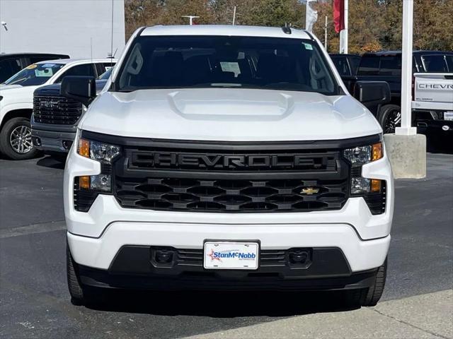 2023 Chevrolet Silverado 1500 4WD Crew Cab Short Bed Custom 2023 Chevrolet Silverado 1500 4WD Crew Cab Short Bed Custom