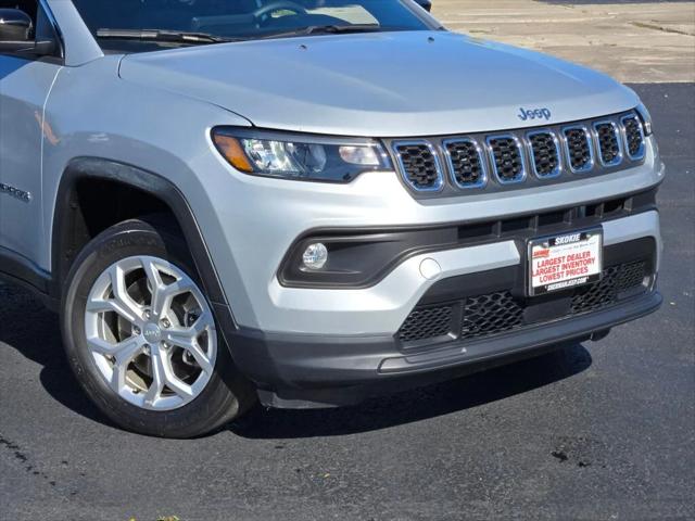 2024 Jeep Compass Latitude 4x4 2024 Jeep Compass Latitude 4x4