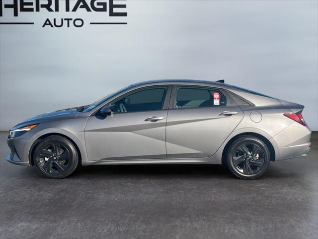 2023 Hyundai Elantra SEL 2023 Hyundai Elantra SEL