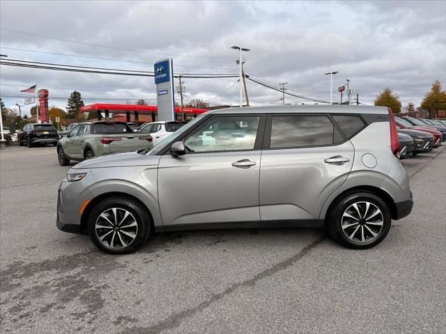 2022 Kia Soul LX 2022 Kia Soul LX