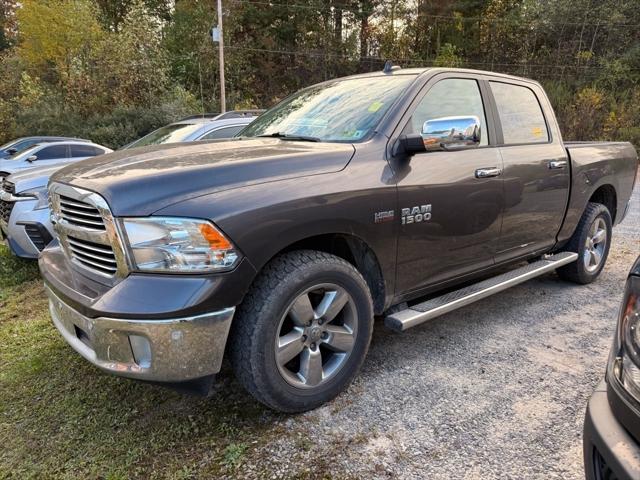 2017 RAM 1500 Big Horn Crew Cab 4x4 57 Box