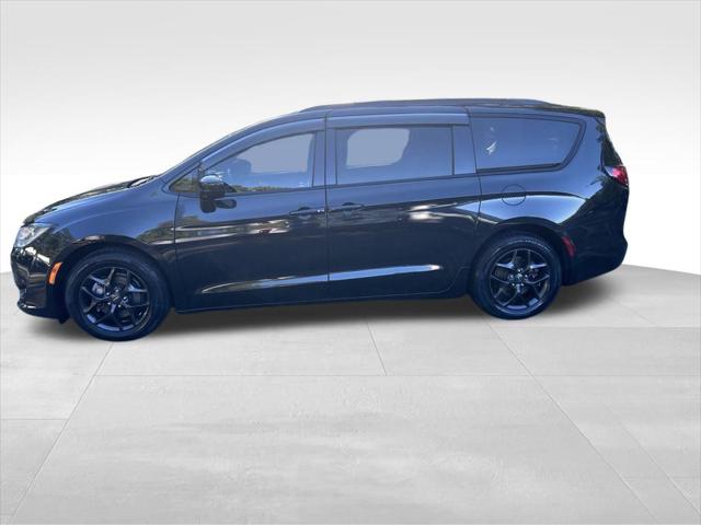 2020 Chrysler Pacifica Touring L Plus