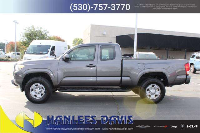 2017 Toyota Tacoma SR5 2017 Toyota Tacoma SR5
