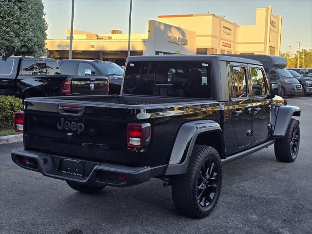 2025 Jeep Gladiator Nighthawk