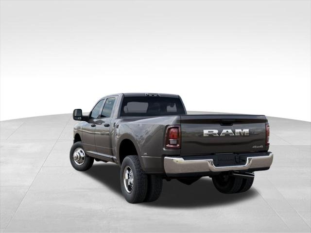 2026 RAM Ram 3500 RAM 3500 TRADESMAN CREW CAB 4X4 8 BOX