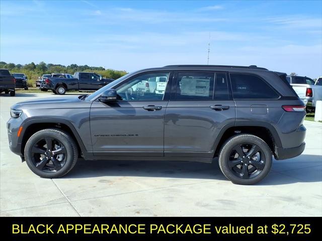 2025 Jeep Grand Cherokee GRAND CHEROKEE LIMITED 4X4