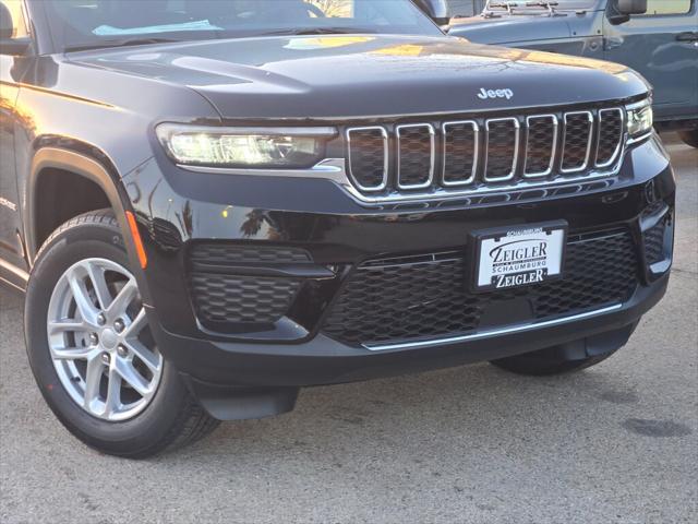 2025 Jeep Grand Cherokee GRAND CHEROKEE LAREDO X 4X4