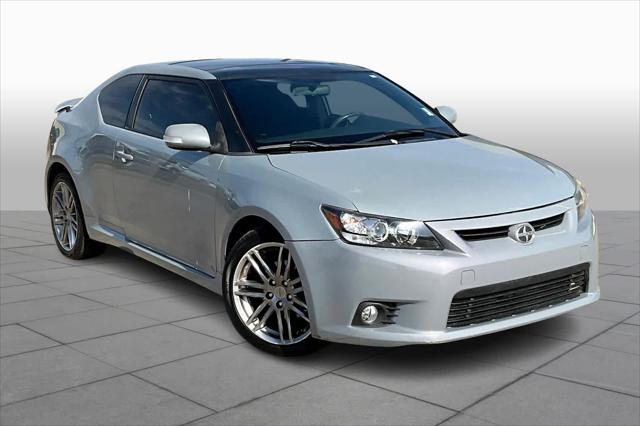 2011 Scion tC  2011 Scion tC