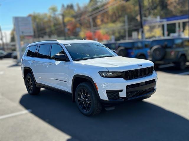 2025 Jeep Grand Cherokee GRAND CHEROKEE L ALTITUDE X 4X4